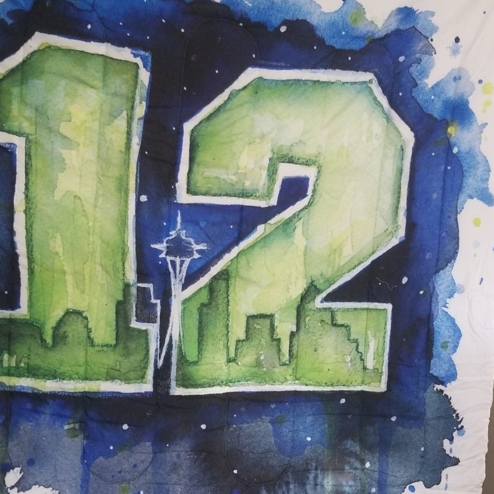 Queen size comforter